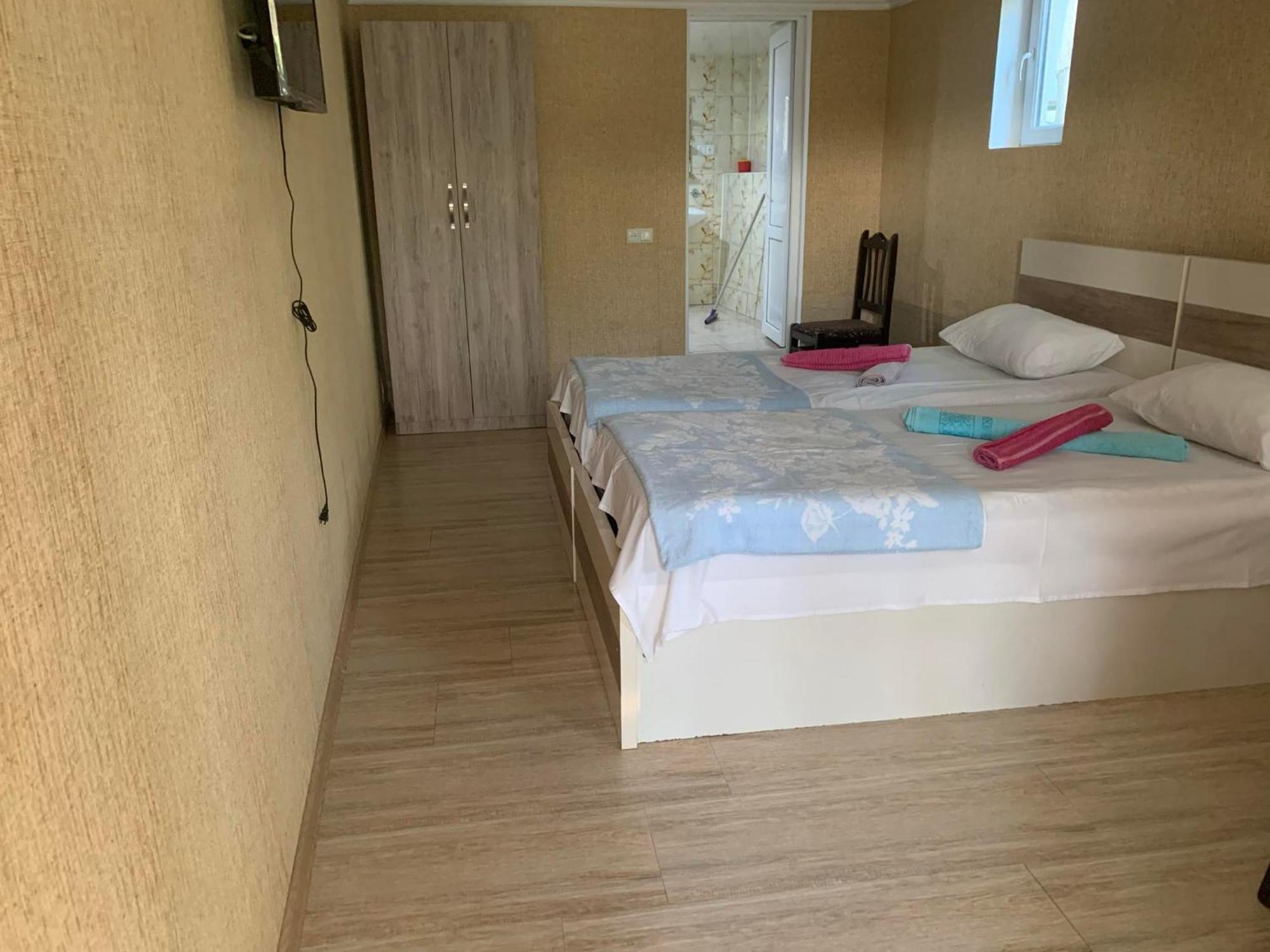Tsivi Tba Hotel Ckaltubo Kültér fotó